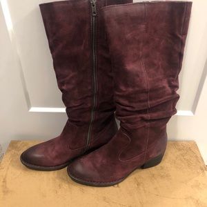 Born Doyle Burgundy Boots